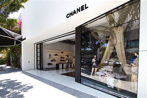 chanel robertson boulevard